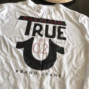 BNWT TRUE RELIGION TEE